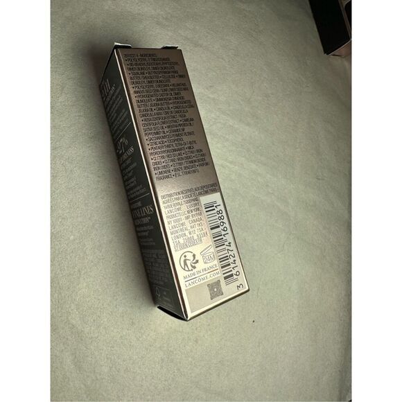 Lancôme Lip Idôle Squalane-12 Butterglow™ Hydrating Lip Balm Color: 60 Million-D - Picture 3 of 5